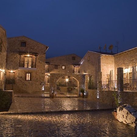 Pleiades Hotel Флорина Екстериор снимка