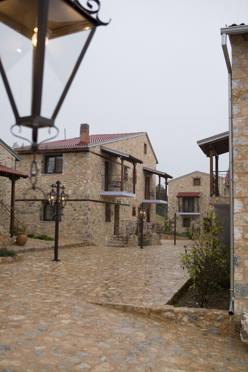 Pleiades Hotel Флорина Екстериор снимка
