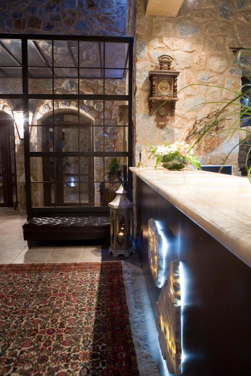 Pleiades Hotel Флорина Екстериор снимка