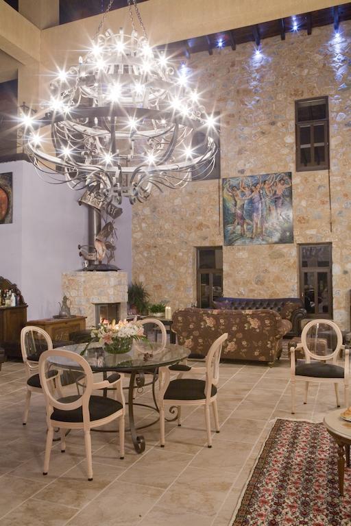 Pleiades Hotel Флорина Екстериор снимка