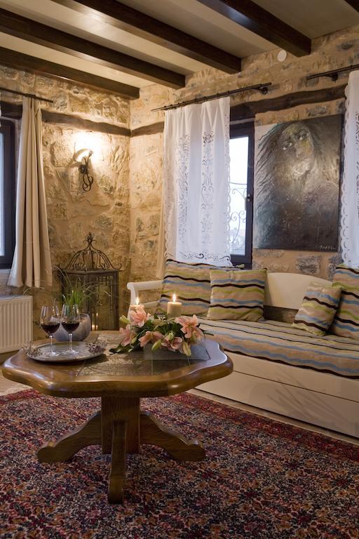 Pleiades Hotel Флорина Стая снимка